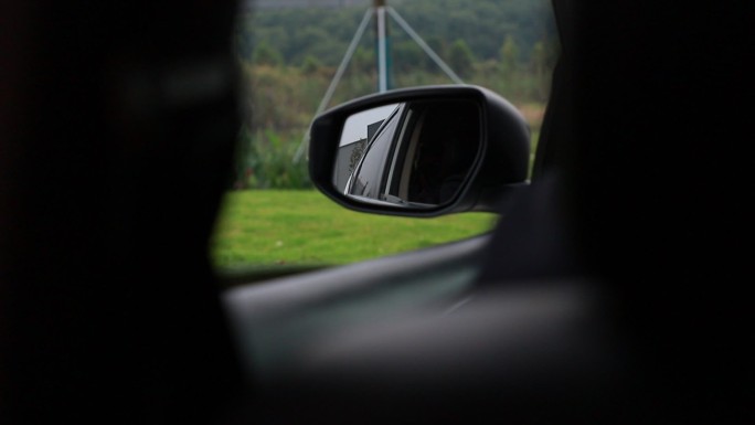 车窗后视镜