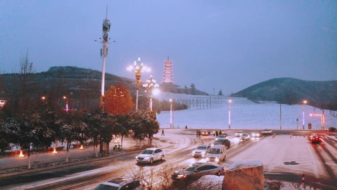 【4K航拍】冬天傍晚城市雪景