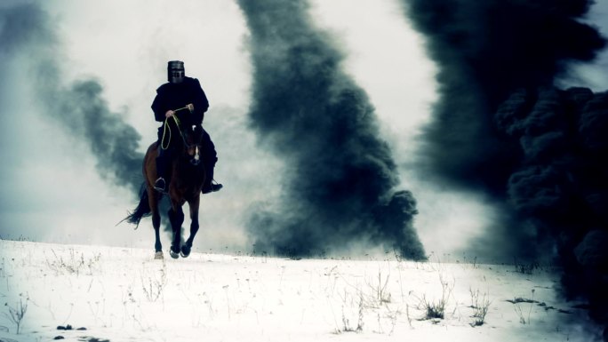 骑马的黑暗骑士古战场侦察兵通风报信