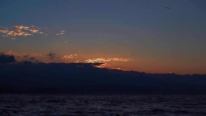 洱海日出