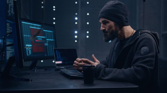 黑客编写程序代码编程外国人攻击电脑