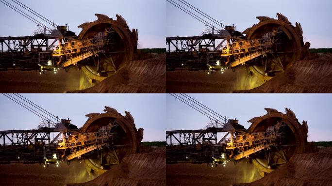 采矿采矿机大型斗轮采矿挖掘现场