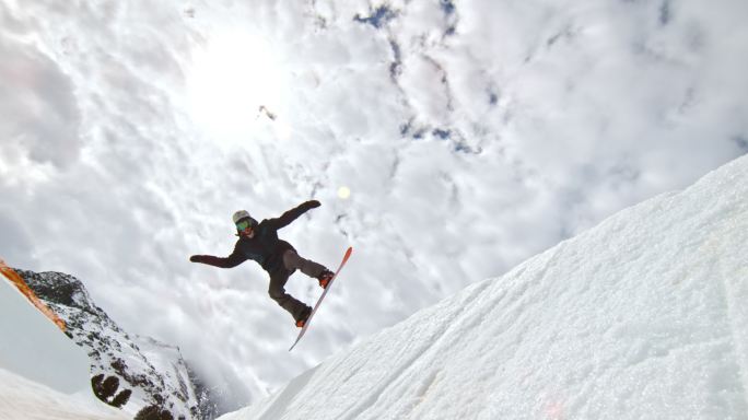 速度坡道男子滑雪板手