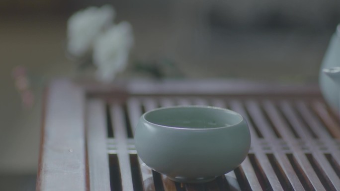 青瓷 热茶 热气 茶香 茶杯