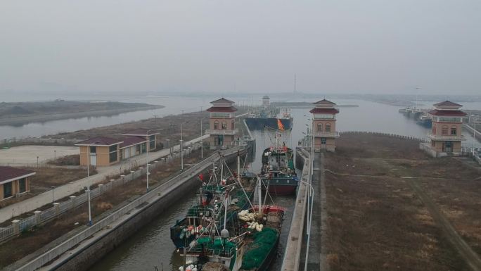 吕四渔港港口码头渔船捕捞出港起航A013