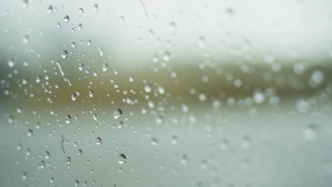 下雨 水珠 水痕 玻璃 窗外 危险 暴雨
