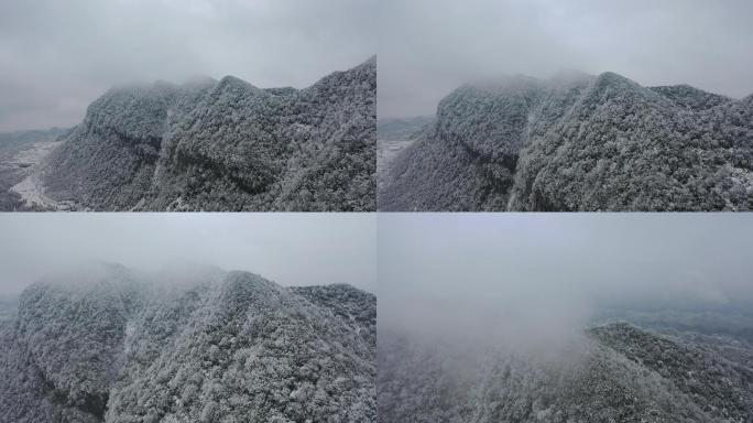 大雪覆盖的大山，意境大山