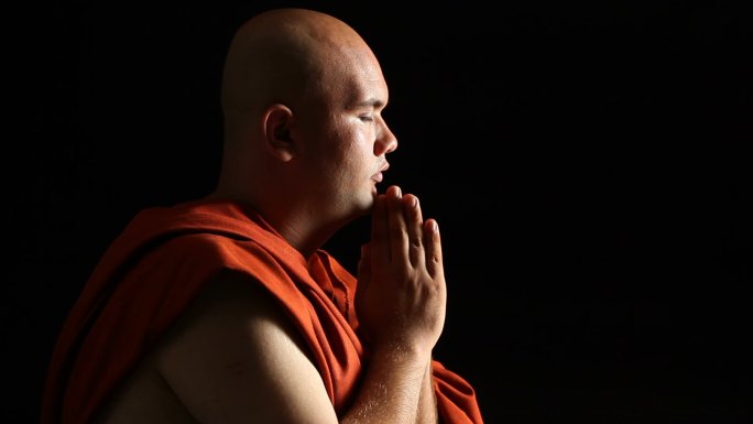 僧侣祈祷视频素材