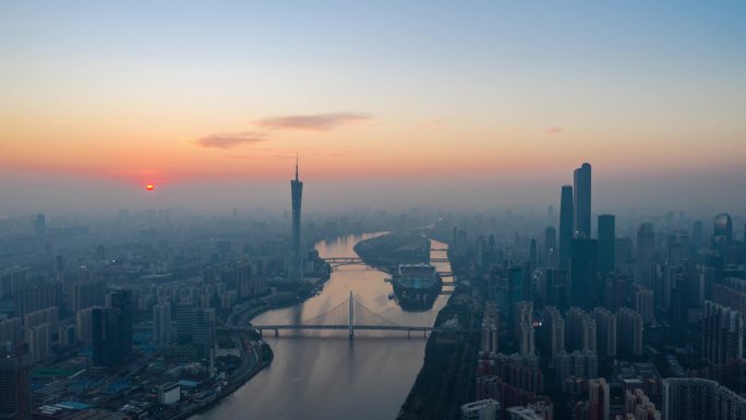 航拍2021年最后一天广州的城市日落
