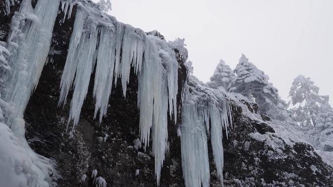 轿子雪山大雪延时镜头合集