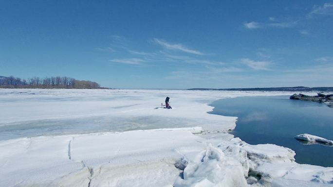 冰上钓鱼业余冬季运动