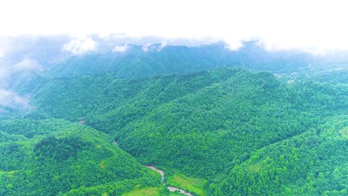 贵州高速公路村庄梯田