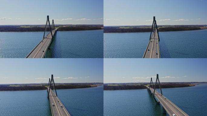 悬索桥上的交通景观