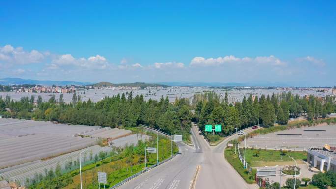 昆玉高速公路河西厂收费站