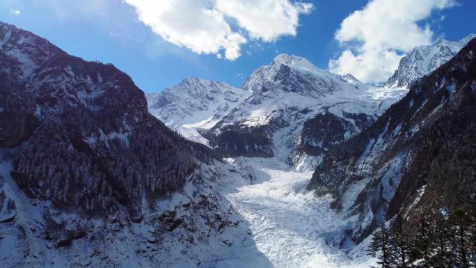 贡嘎雪山主峰  蜀山之王 海螺沟贡嘎雪山