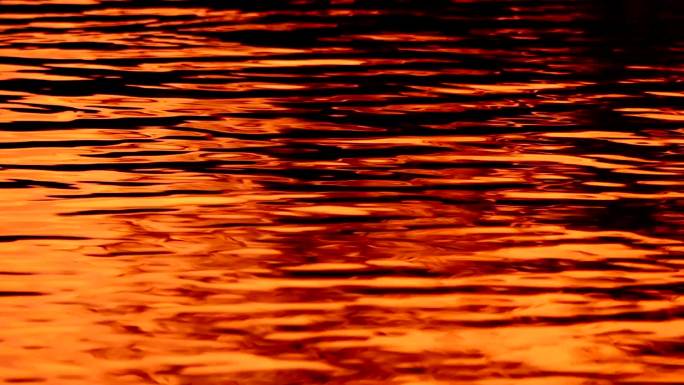 池塘里的倒影小清新治愈纯美浪漫红色金色水