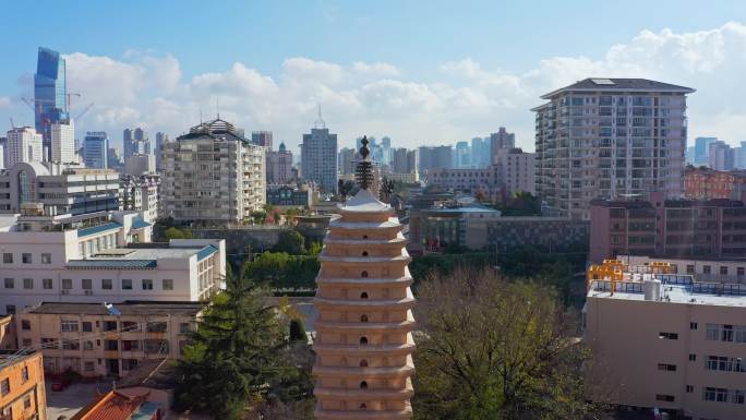 昆明市地标建筑东西寺塔