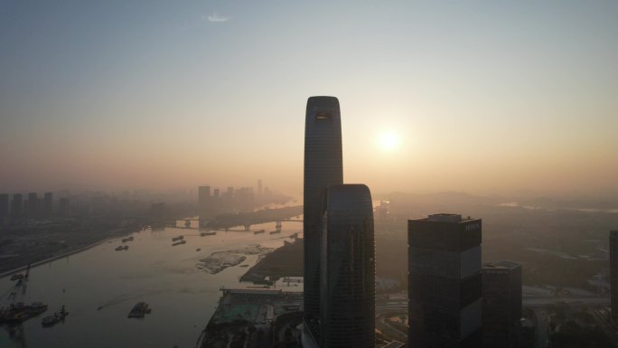 广州保利发展天幕广场洲际酒店夕阳