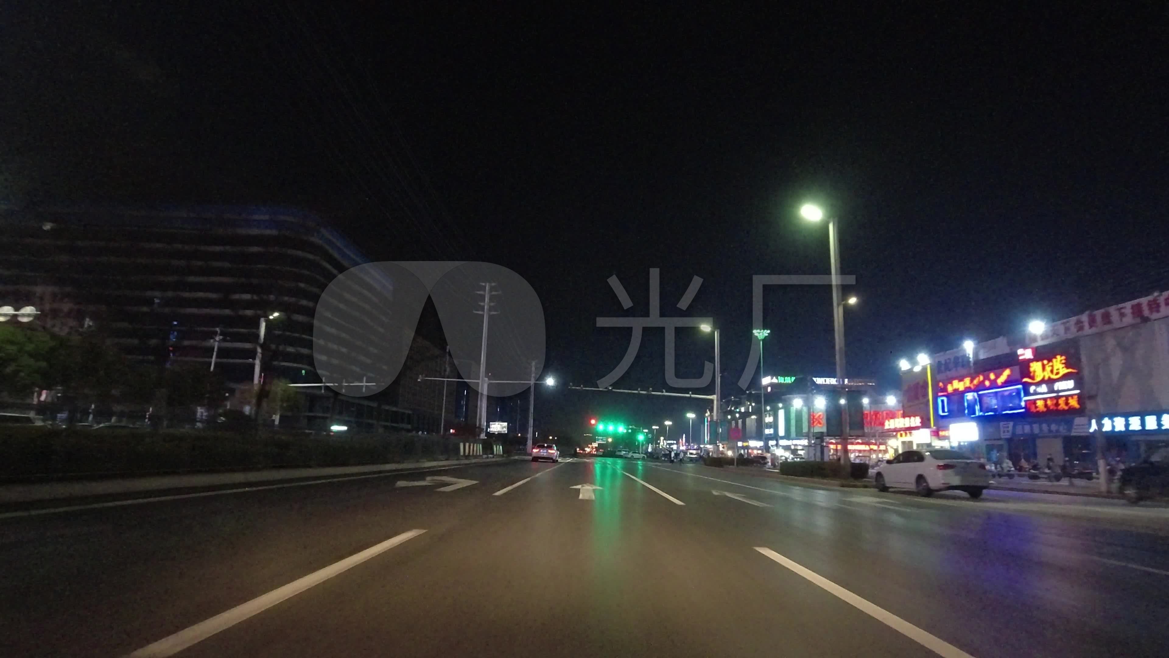 驾驶 特写 开车 行驶 过隧道 车流 夜景 交通 驾车 视频素材