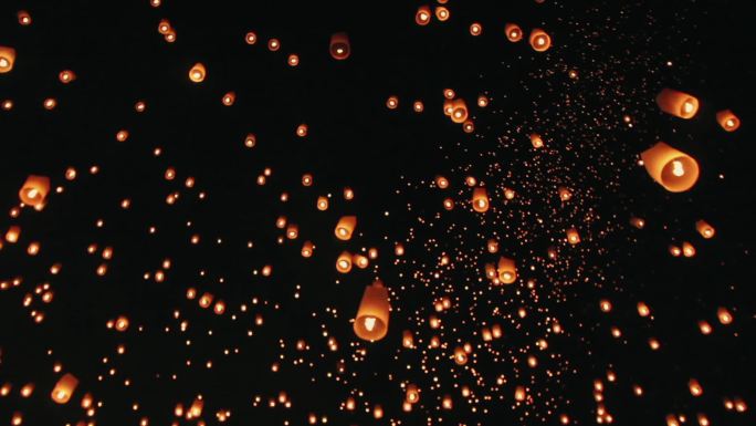 泰国清迈的天灯。万家灯火孔明灯庆祝元宵节