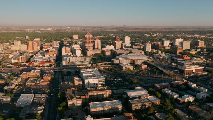 新墨西哥州阿尔伯克基市中心鸟瞰图