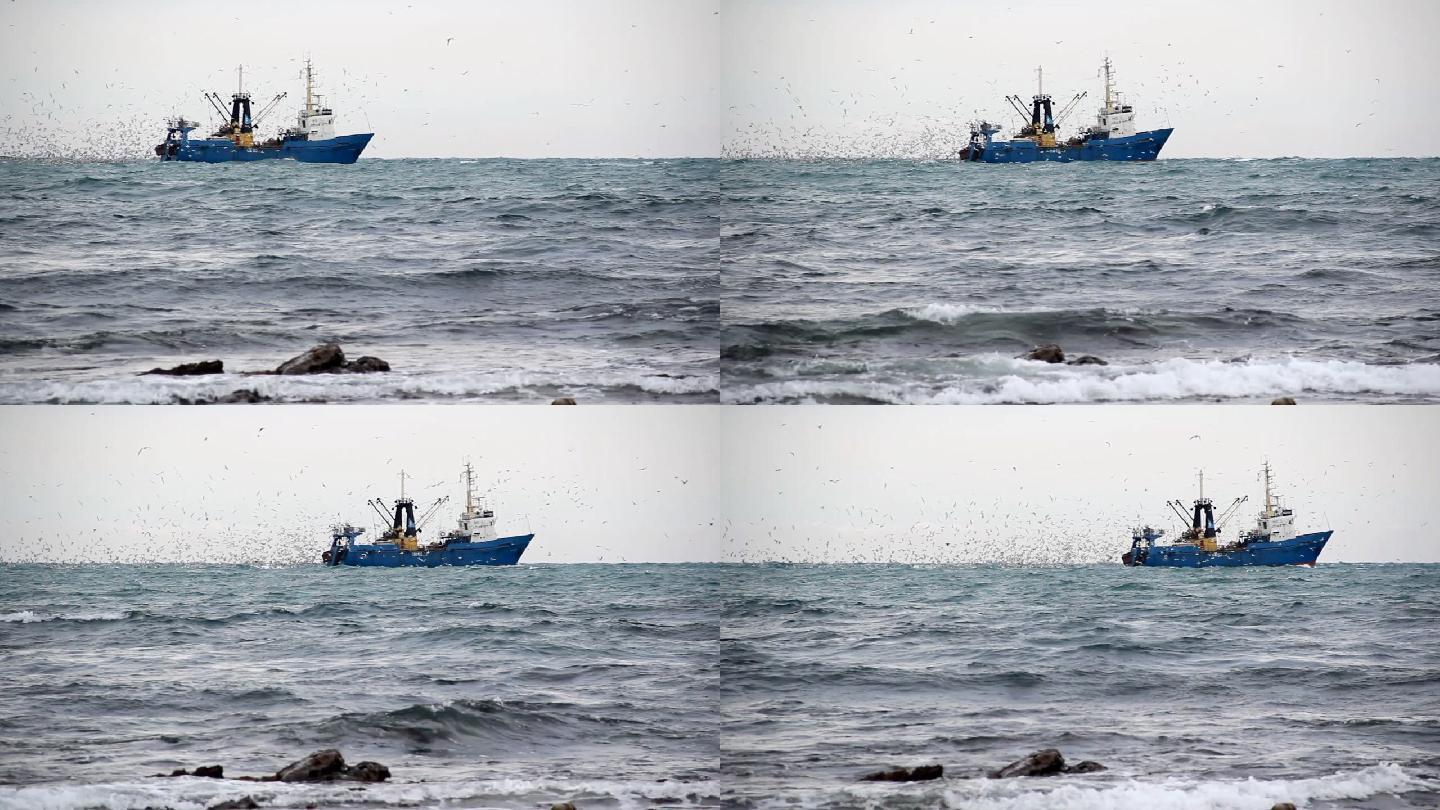 带渔具的渔船出海打渔实拍视频海洋大海
