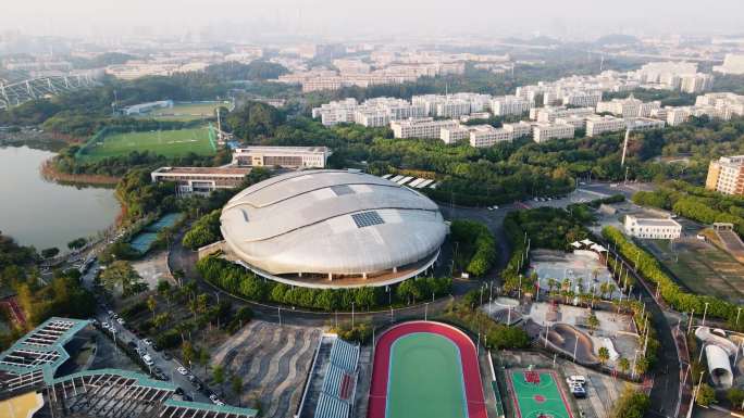 广州大学城 中心湖公园