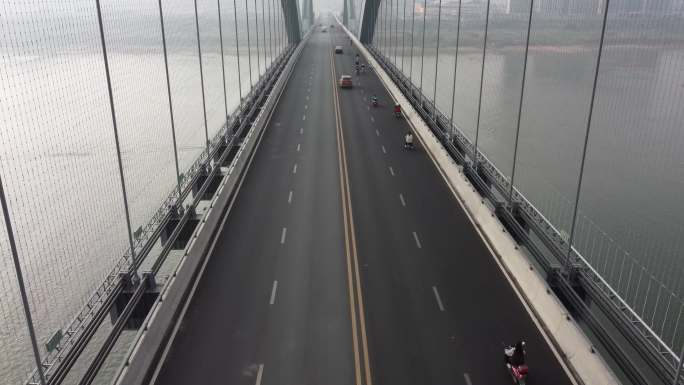 4K航拍广西梧州河西城市江边高旺大桥