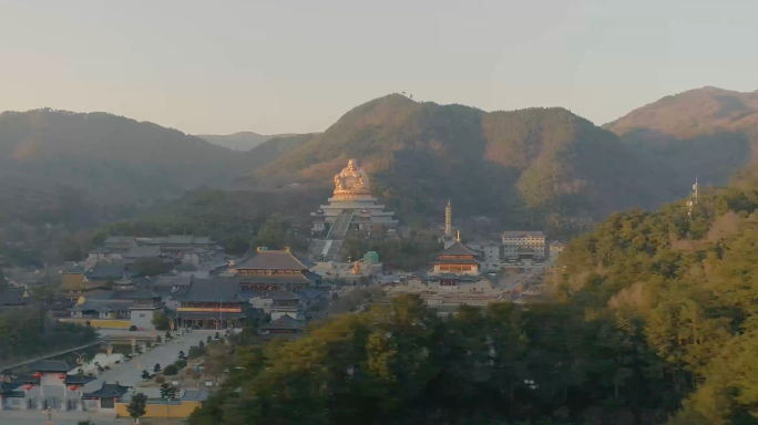 宁波奉化溪口雪窦山风景区雪窦寺弥勒佛航拍