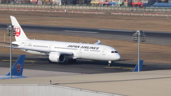 日本航空飞机起飞