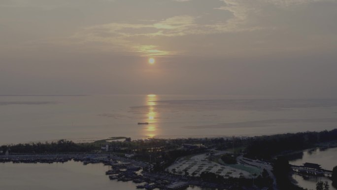 高邮古城运河边夕阳4K航拍素材