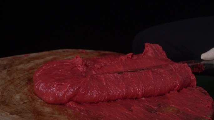 展示潮汕牛肉丸手打牛肉浆的胶质