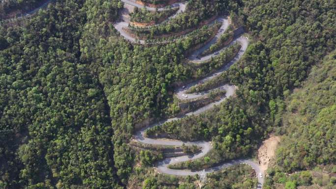 黄湖王位山盘山路