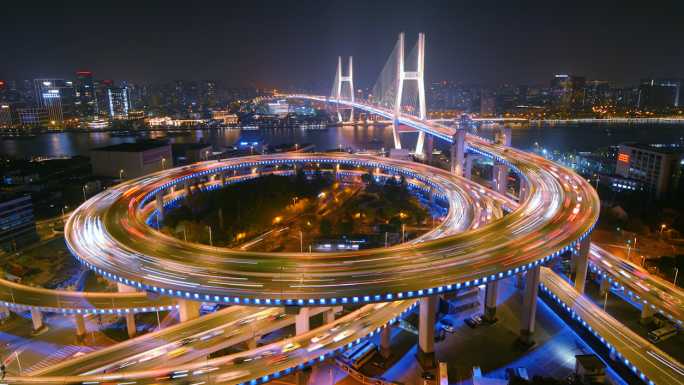 上海南浦大桥车流夜景延时航拍