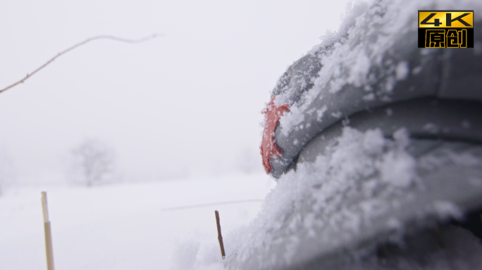 红军、雕塑、军帽、枪支、下雪、冰天雪地