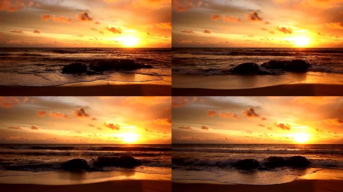 夕阳下的海潮大海地平线自然之美