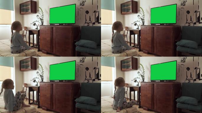 绿色屏幕的电视外国人小朋友儿童