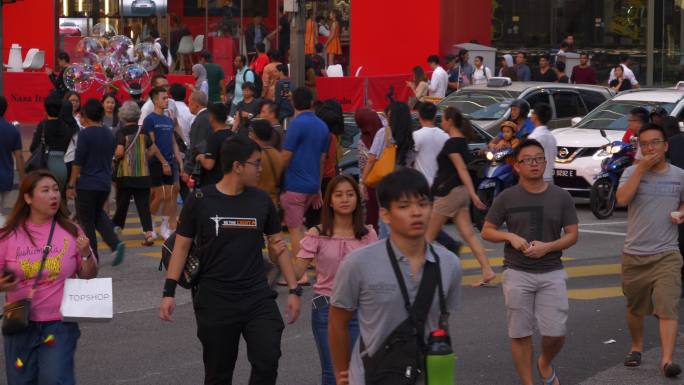 吉隆坡市中心的交通街拥挤的全景