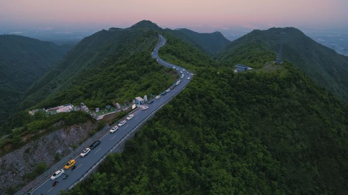 临潼骊山环山路11