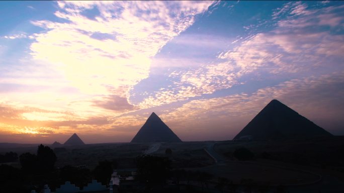 埃及吉萨金字塔的时间流逝