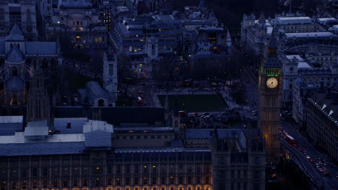 威斯敏斯特议会大厦和大本钟