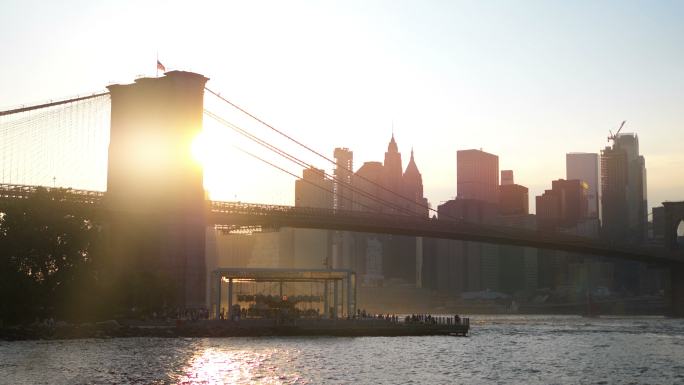 日落时纽约布鲁克林大桥