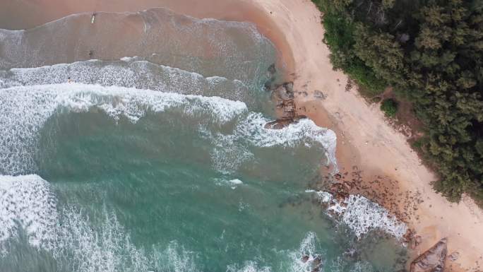 海浪万宁石梅湾航拍 4k