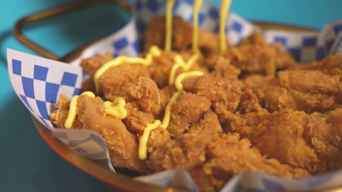 薯条 炸鸡 蘸料 鸡块 韩式炸鸡