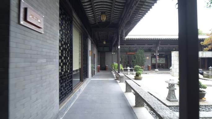 中式园林建筑内部