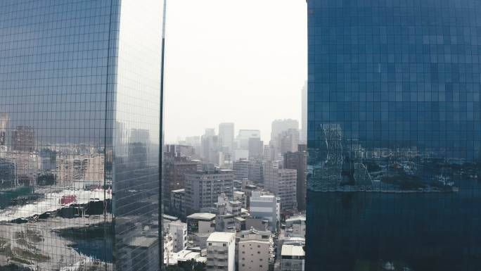 高雄市鸟瞰图。宣传素材无人机拍摄大气全景