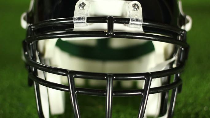 美式足球头盔正面橄榄球护具