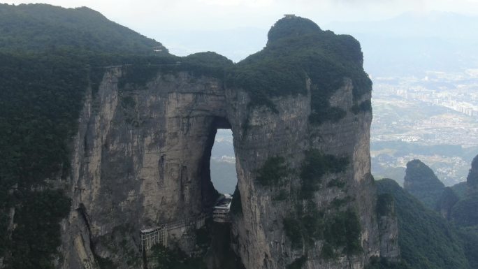 航拍湖南张家界天门山5A景区