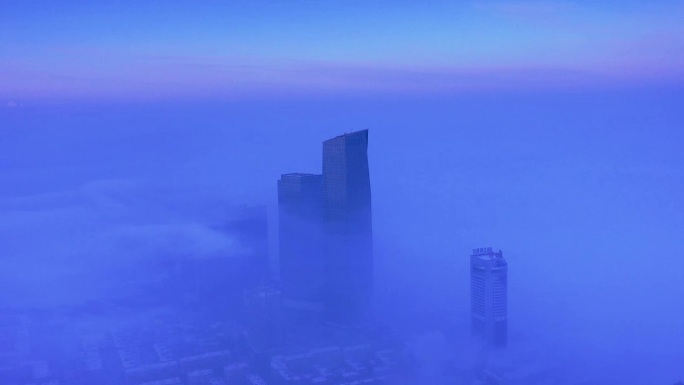 哈尔滨第一高楼富力中心闪耀冰城云海2