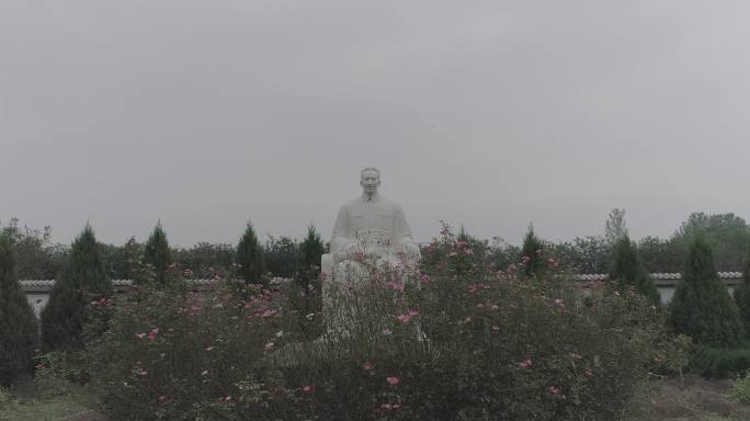 孙犁故居航拍荷花淀派孙犁汉白玉孙犁坐像